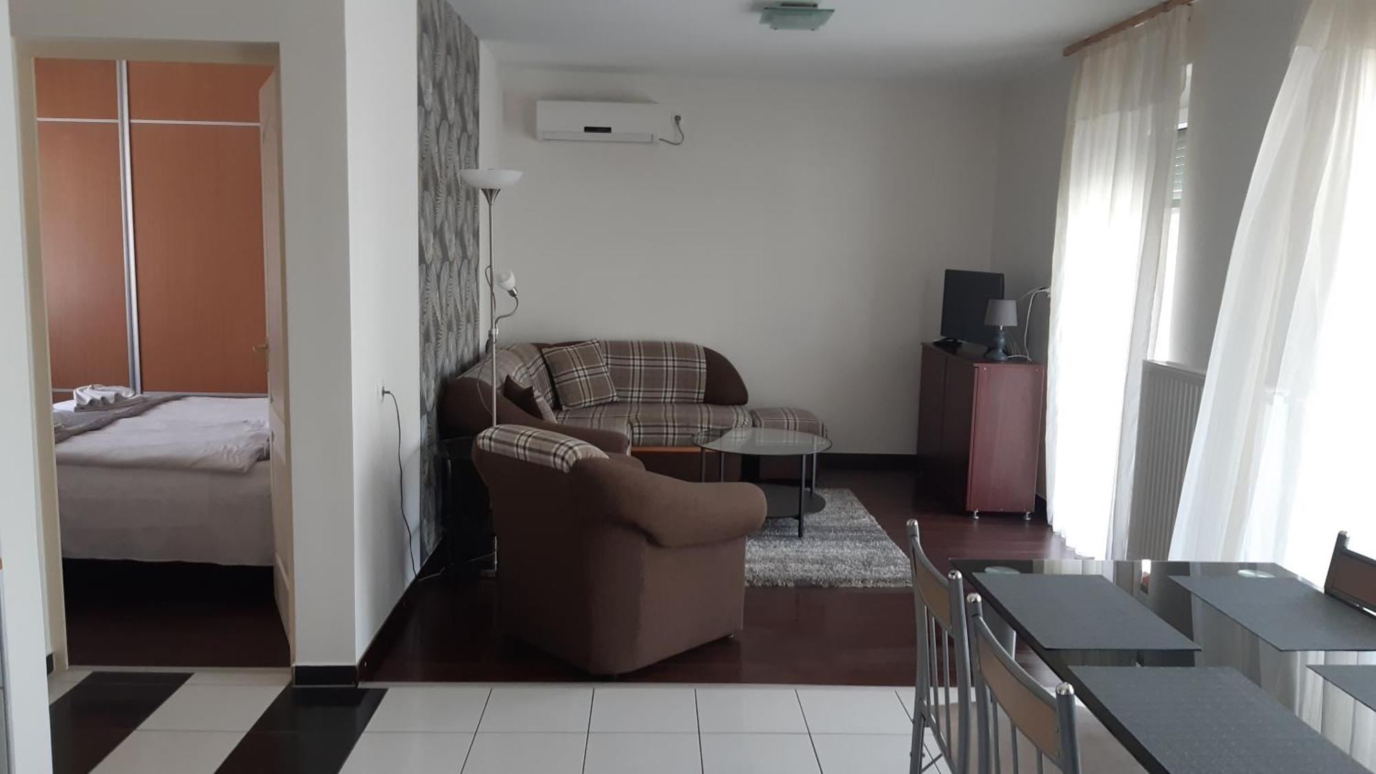Mary Apartmanhaz Hévíz Exterior foto