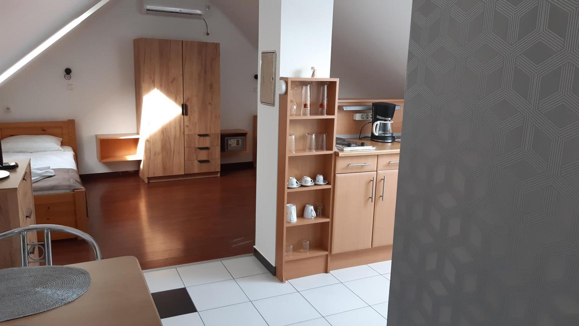 Mary Apartmanhaz Hévíz Exterior foto