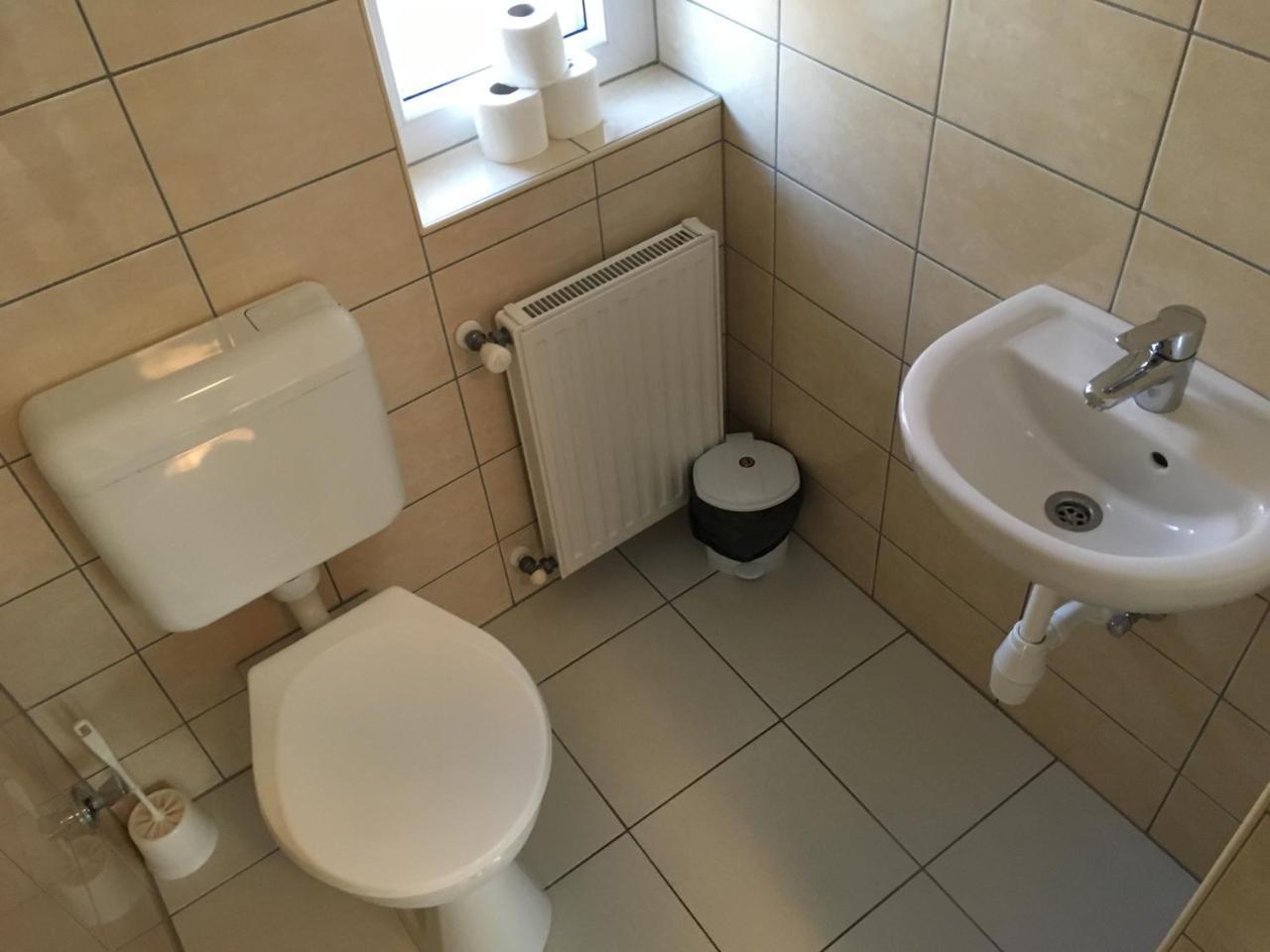 Mary Apartmanhaz Hévíz Exterior foto