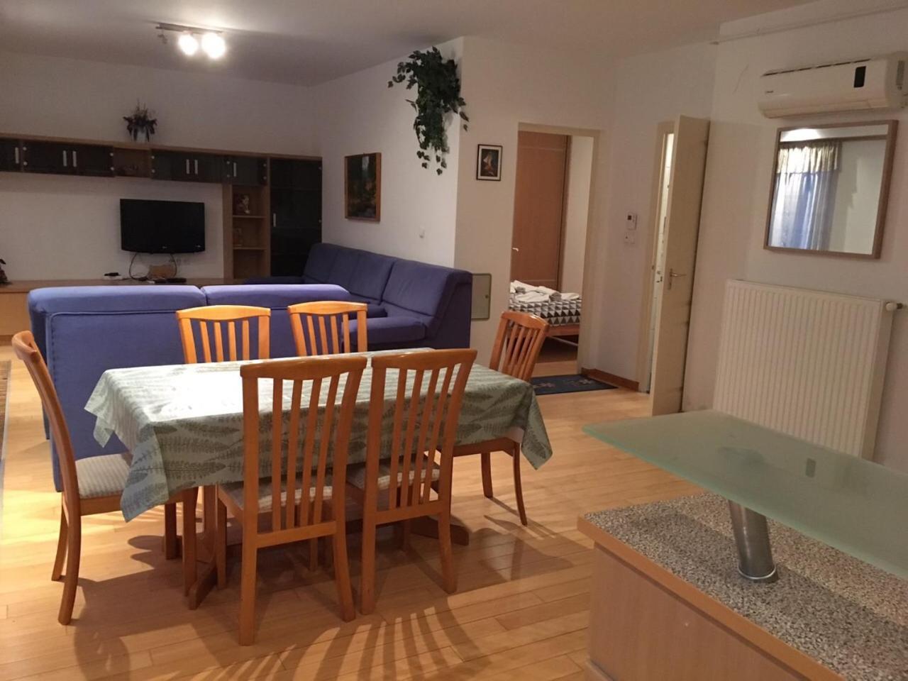 Mary Apartmanhaz Hévíz Exterior foto